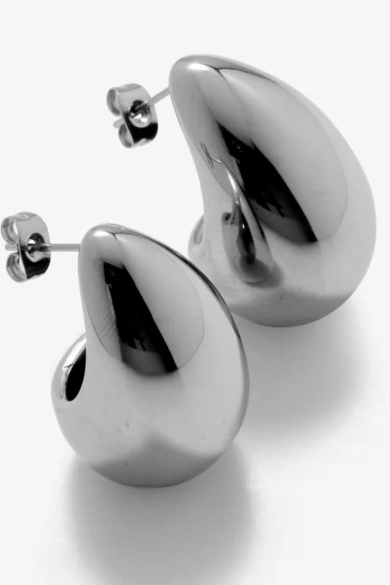 LOLITA TEARDROP EARRINGS - SILVER
