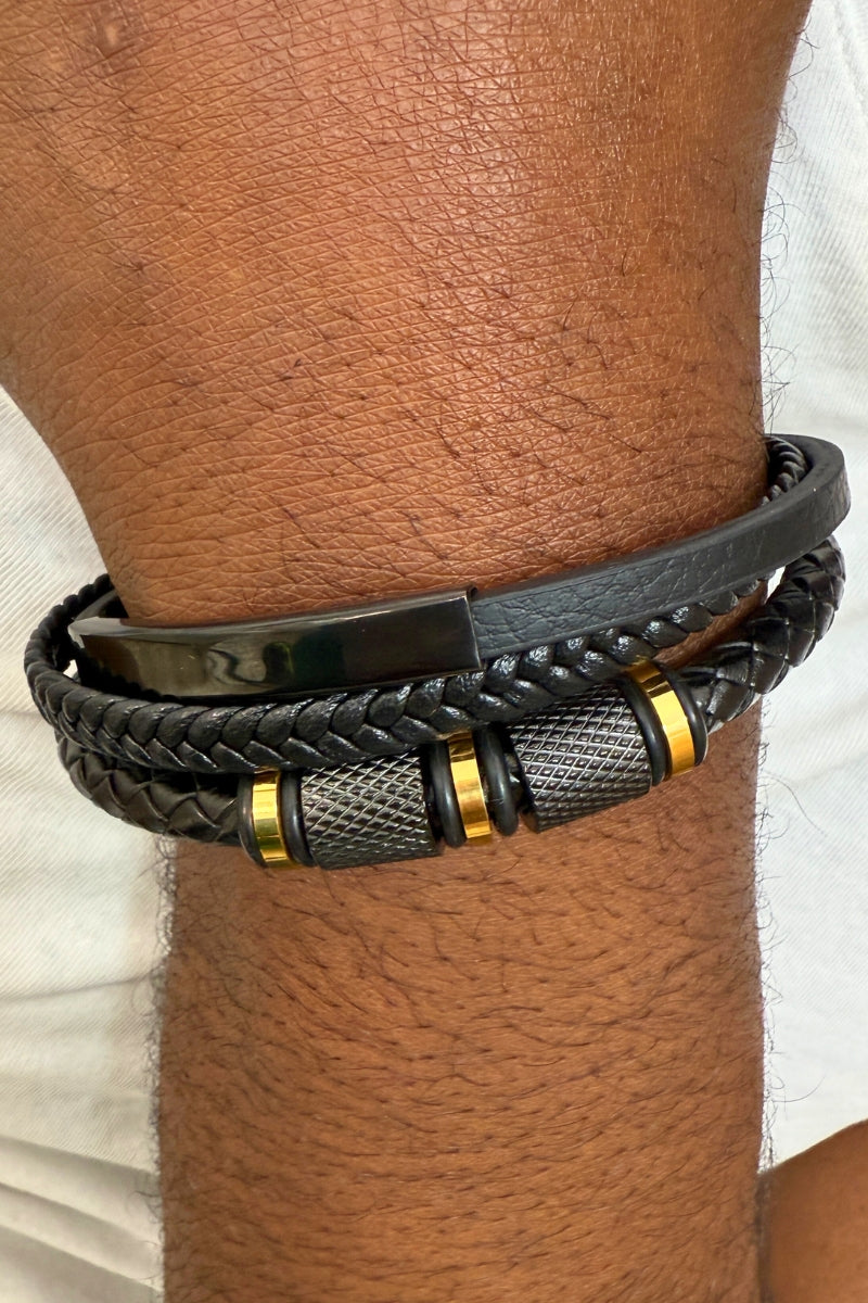 VANGUARD LEATHER TWIST BRACELET - GOLD