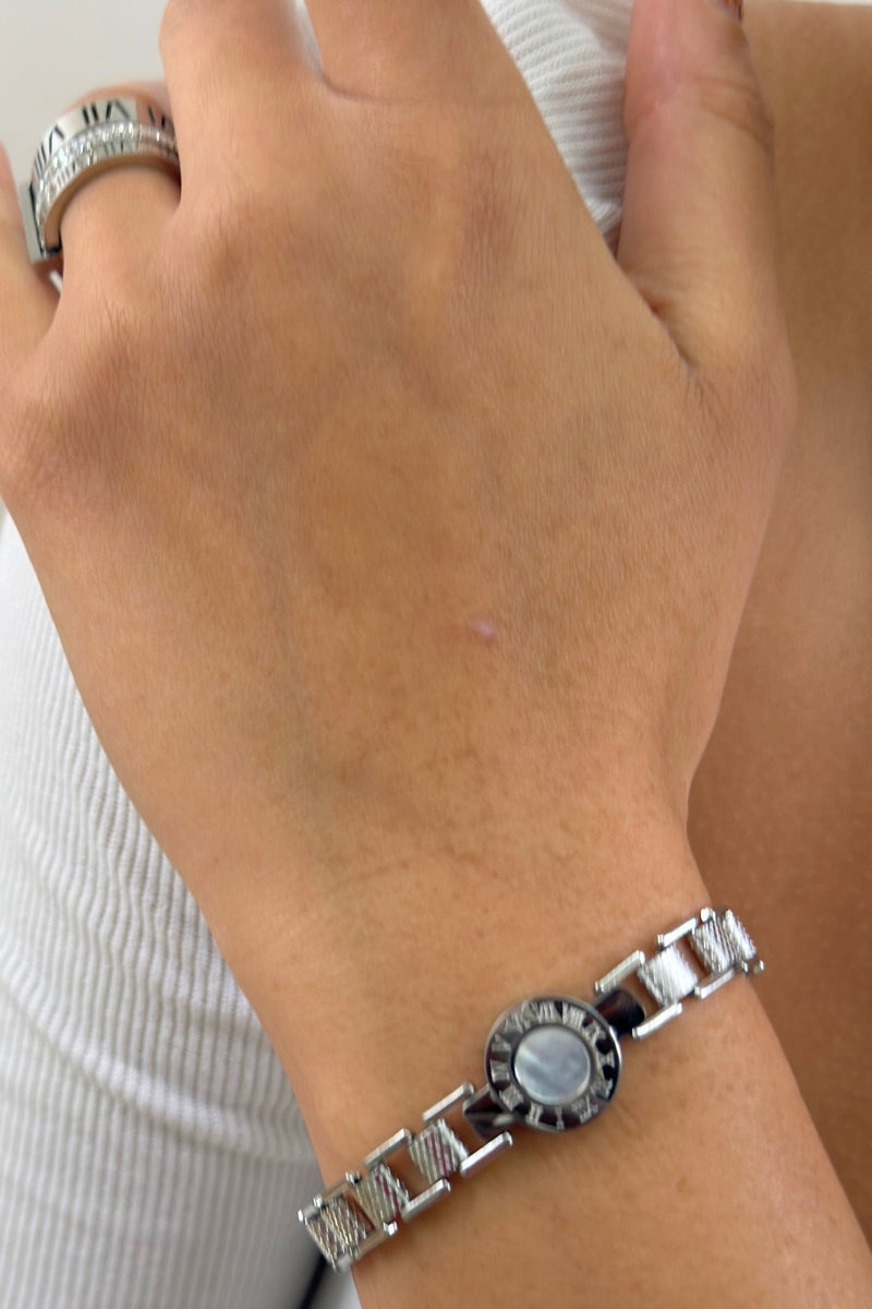 ROMAN NUMERAL WATCH DIAL BRACELET - SILVER