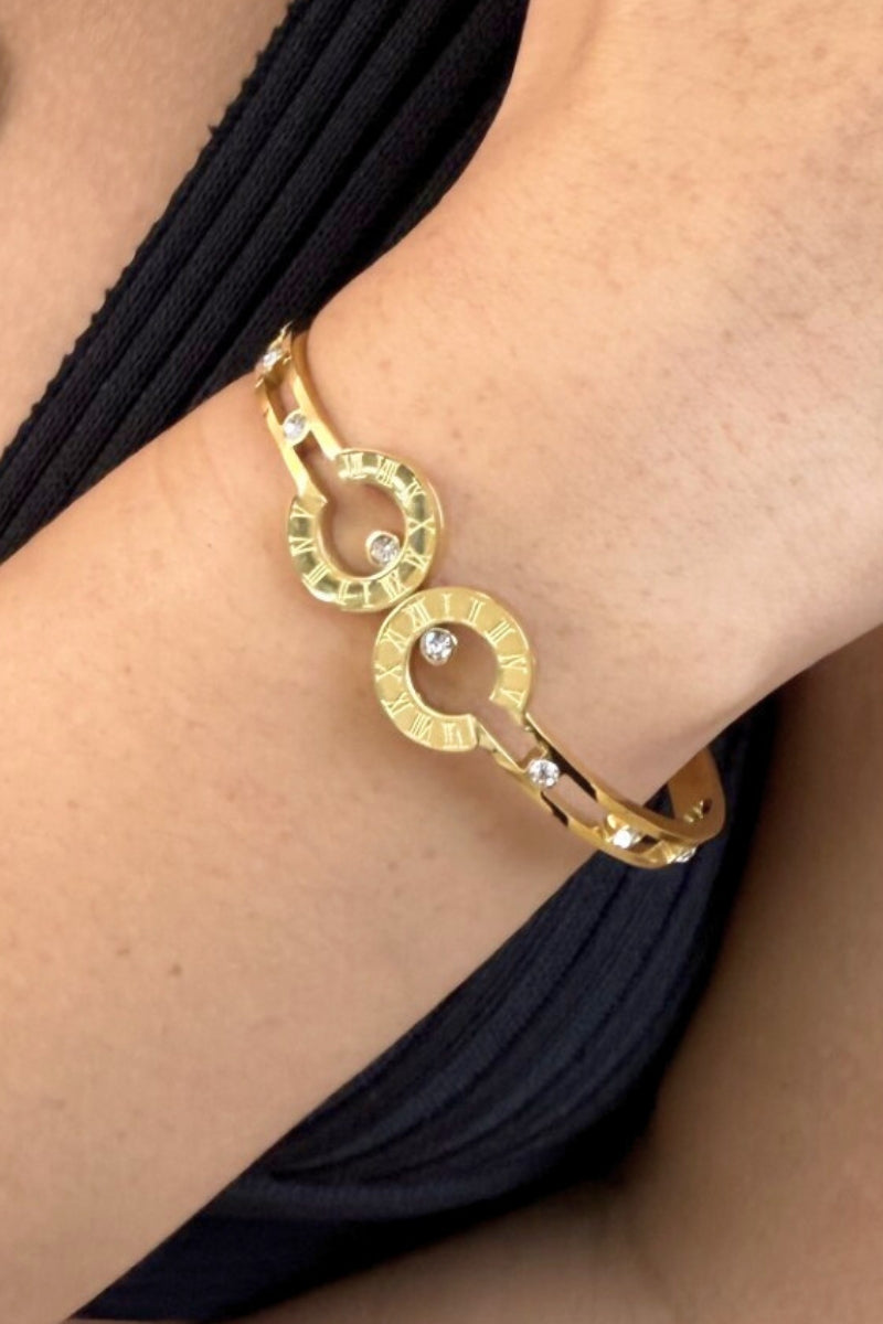 LEXIE ROMAN NUMERAL BANGLE